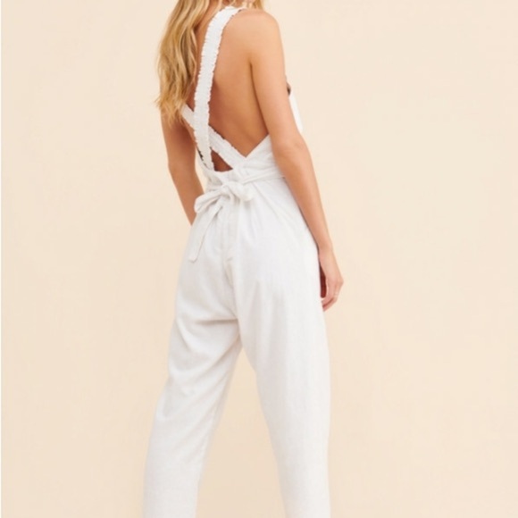 Rue Stiic Costello Overall Jumpsuit Ruffle Open Back White Linen Size Small - Picture 10 of 15